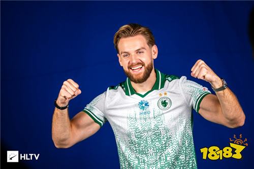 TES让二追三 3-2 击败FPX，蝉联德杯冠军奖杯