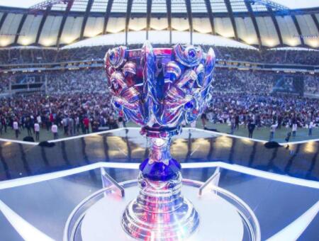 太过分了！Mayumi遭公寓门卫骚扰威胁