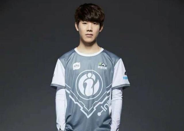 2025LCS本周最佳选手：C9.Summit